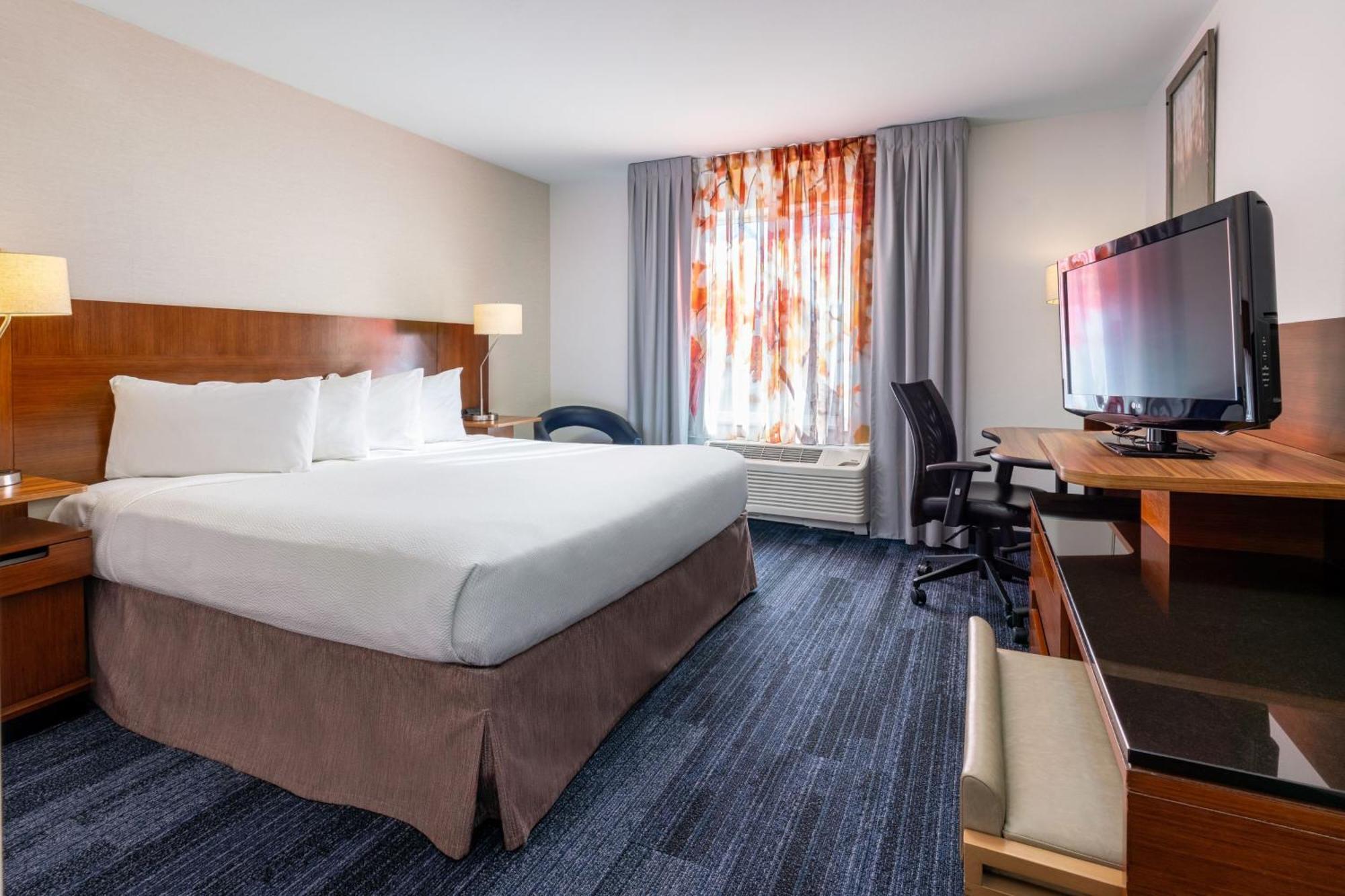 Fairfield Inn & Suites By Marriott Smithfield Exterior foto